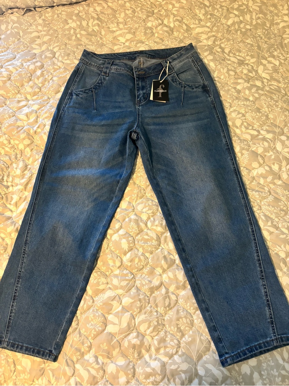 Women’s Blue Relaxed-Fit Jeans